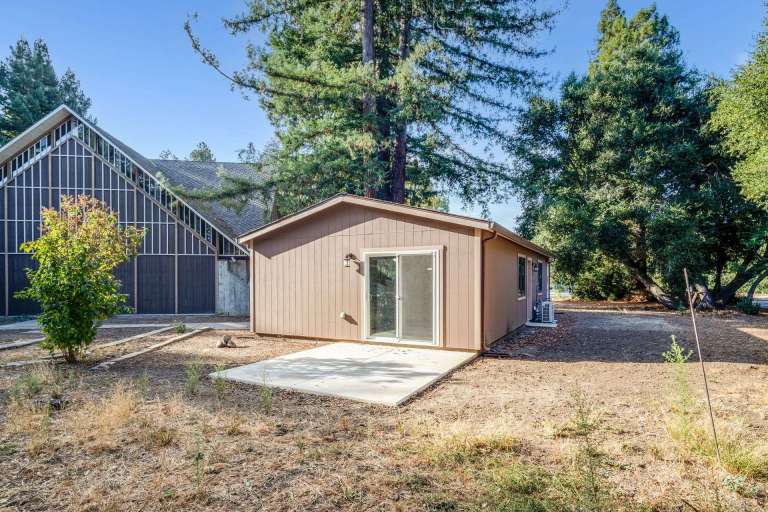 3300_Alpine_RD Portola_Valley California 22